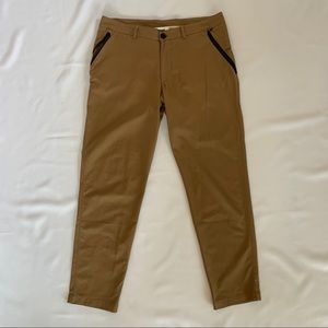 Lululemon Chino’s - Sand - Size 32